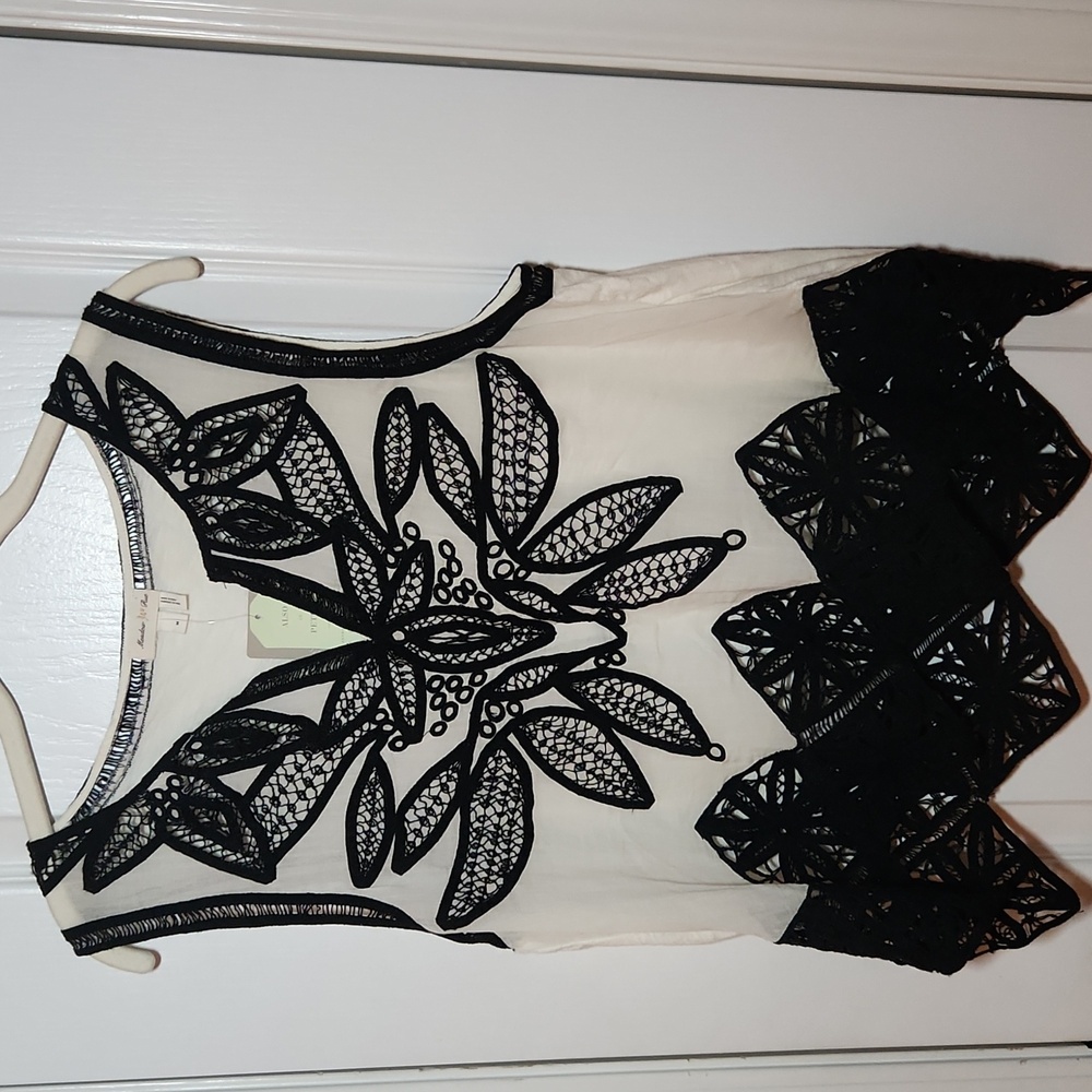 Meadow Rue Black and White Lace Blouse, Size Large
